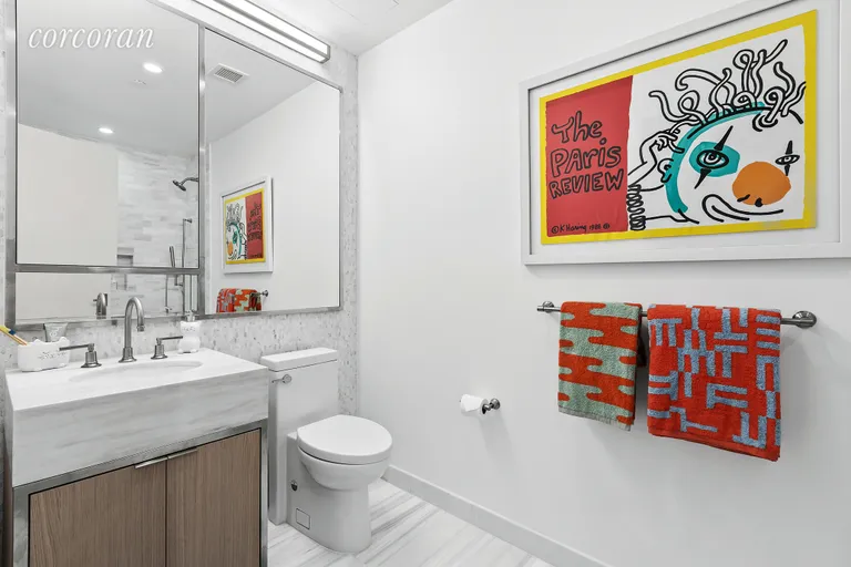 New York City Real Estate | View 207 West 79th Street, 4B | En-suite full bathroom | View 11