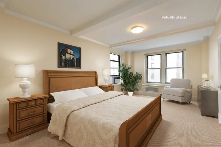 New York City Real Estate | View 470 West End Avenue, 8A | Corner Master Bedroom with WIC closet | View 6
