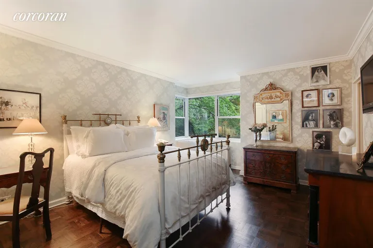 New York City Real Estate | View 150 East 69th Street, 2H | Master Bedroom | View 4