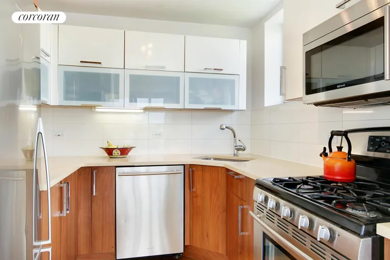 New York City Real Estate | View 343 4th Avenue, 11G | Kitchen | View 2