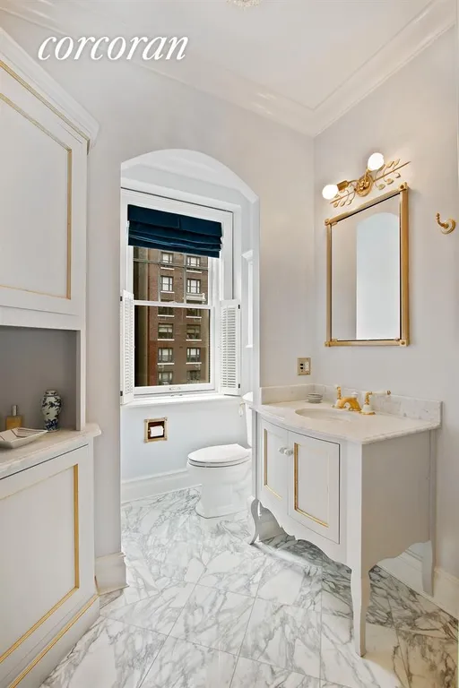 New York City Real Estate | View 969 Park Avenue, 5C | Bathroom | View 6