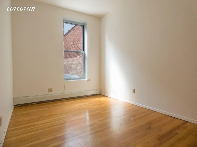 New York City Real Estate | View 482 5th Avenue, 1 | room 3 | View 4