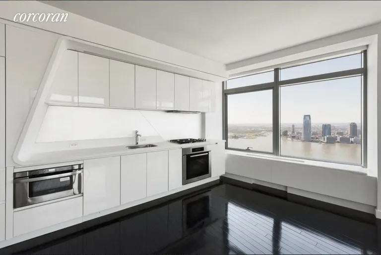 New York City Real Estate | View 123 Washington Street, 42B | room 1 | View 2