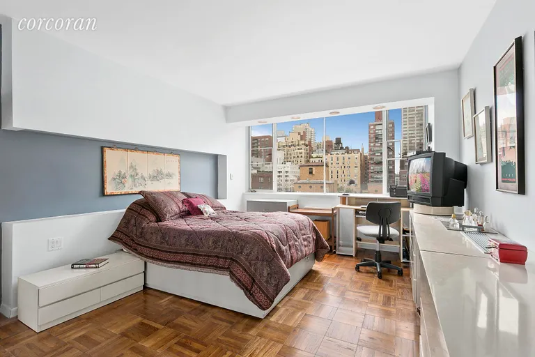 New York City Real Estate | View 333 East 69th Street, 10A | Bedroom | View 3