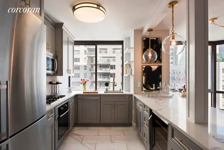 New York City Real Estate | View 300 East 64th Street, 15-A | room 3 | View 4