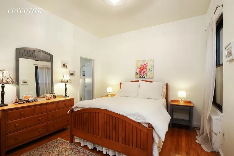 New York City Real Estate | View 320 East 86th Street, 3A | Bedroom | View 2