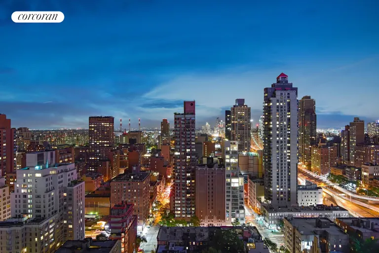 New York City Real Estate | View 200 East 62Nd Street, 29D | room 5 | View 6