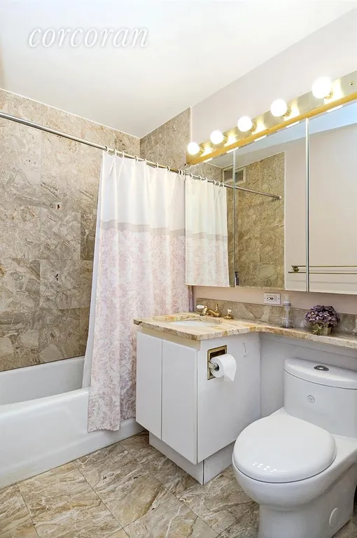 New York City Real Estate | View 170 East 87th Street, W15A | Bathroom | View 6