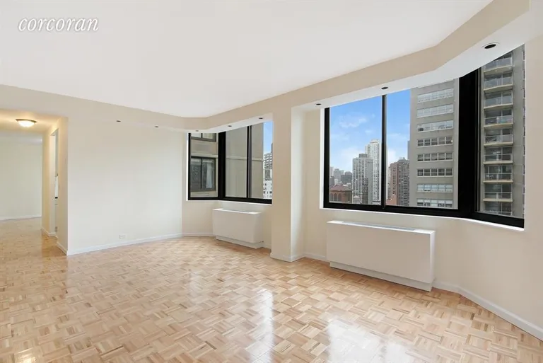 New York City Real Estate | View 200 East 65th Street, 20FG | 2 Beds, 2 Baths | View 1