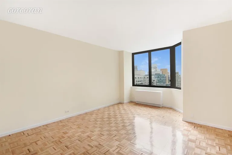 New York City Real Estate | View 200 East 65th Street, 20FG | Bedroom | View 5