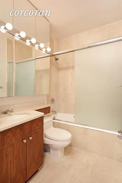 New York City Real Estate | View 200 East 65th Street, 20FG | Bathroom | View 7