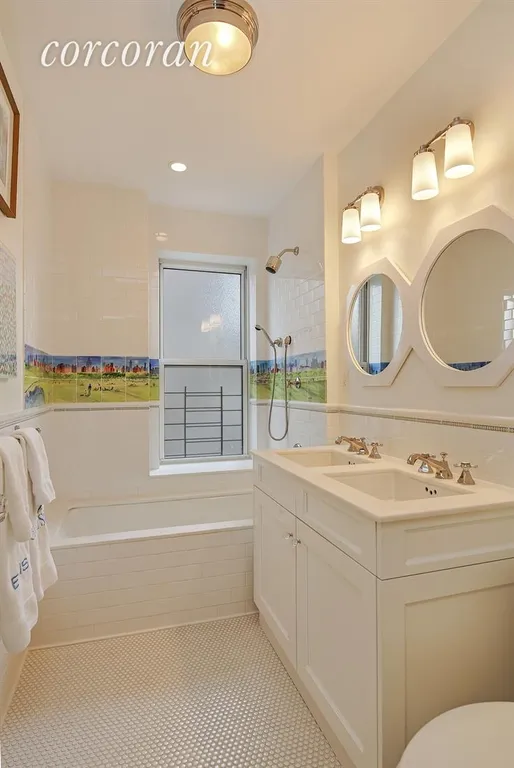 New York City Real Estate | View 215 West 88th Street, 9F | Bathroom | View 10