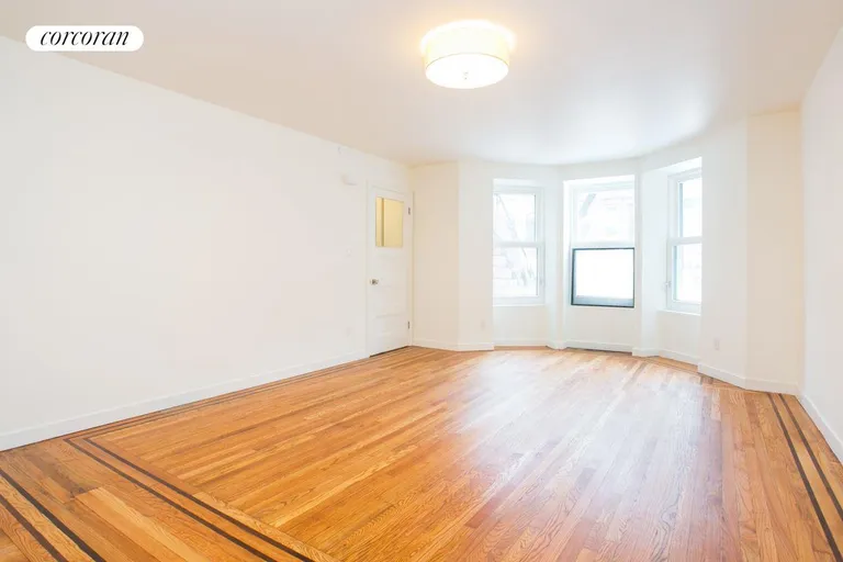 New York City Real Estate | View 154 Underhill Avenue, 1 | room 3 | View 4