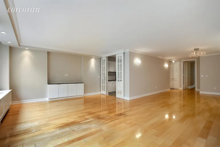 New York City Real Estate | View 170 East 87th Street, W4DE | Living Room / Dining Room | View 4