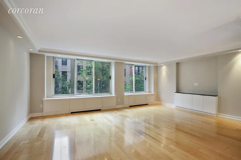 New York City Real Estate | View 170 East 87th Street, W4DE | Dining Room | View 2