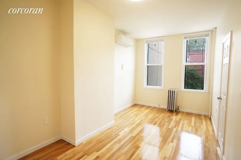 New York City Real Estate | View 147 Ainslie Street, 2L | room 2 | View 3