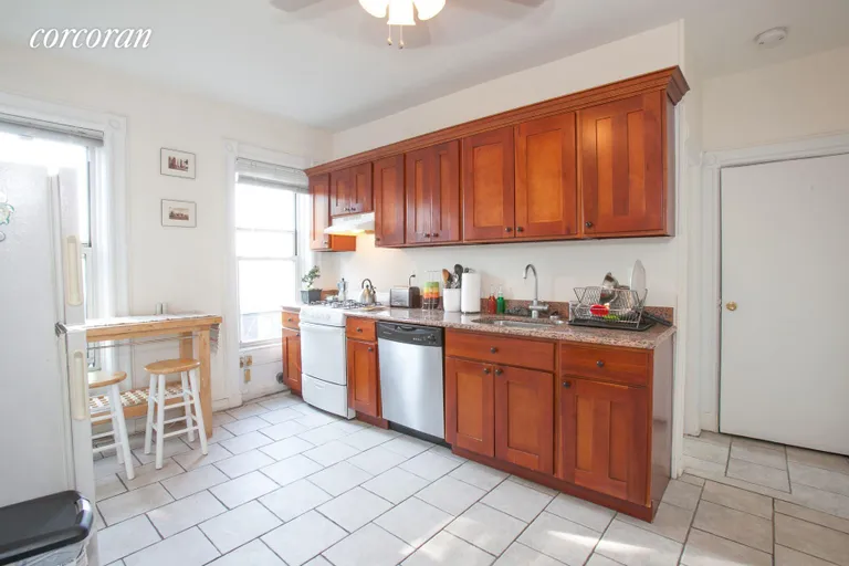 New York City Real Estate | View 488A 7th Avenue, 3 | Spacious kitchen with Dishwasher | View 2