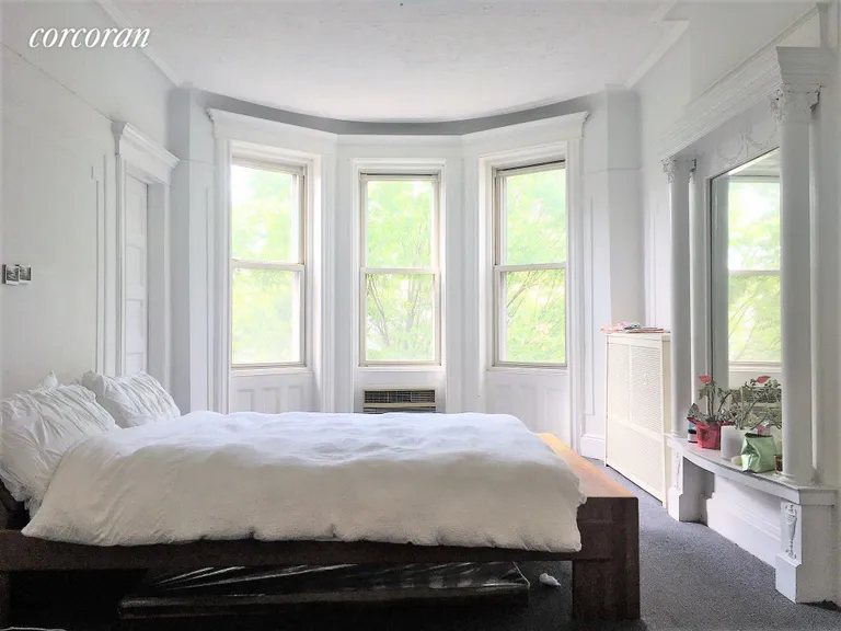 New York City Real Estate | View 5811 69th Avenue, 2 | 2 Beds, 1 Bath | View 1