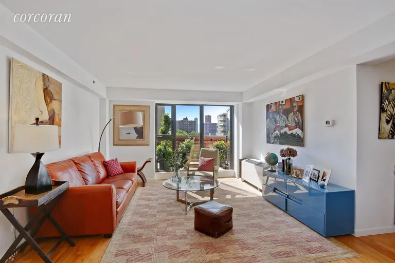 New York City Real Estate | View 189 Avenue C, 7B | 2 Beds, 2 Baths | View 1