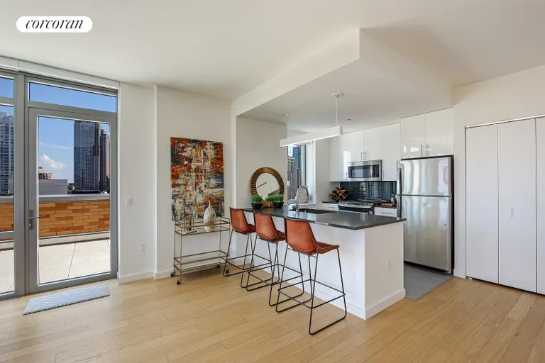 New York City Real Estate | View 180 Myrtle Avenue, 16N | room 1 | View 2