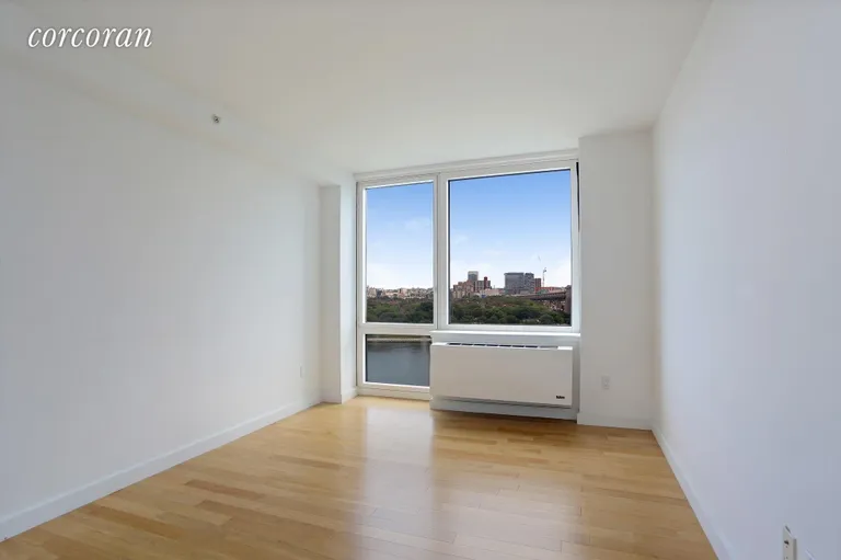 New York City Real Estate | View 415 Main Street, 15A | room 5 | View 6