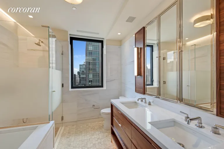 New York City Real Estate | View 301 East 50th Street, 25B | Master Bathroom | View 6