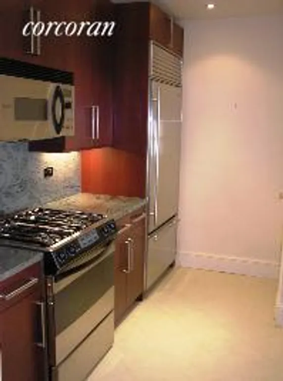 New York City Real Estate | View 351 East 51st Street, THF | 1 Bed, 1 Bath | View 1