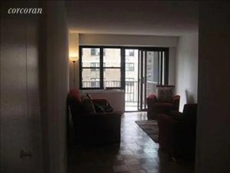 New York City Real Estate | View 345 East 80th Street, 10J | room 1 | View 2
