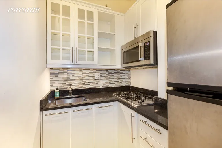 New York City Real Estate | View 101 Lafayette Avenue, 1B | Granite & Stainless Steel! | View 2