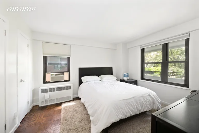 New York City Real Estate | View 210 East Broadway, H307 | room 2 | View 3