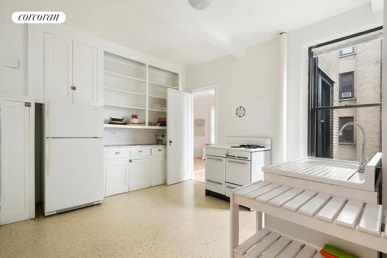 New York City Real Estate | View 320 Riverside Drive, 13G | Huge windowed eat-in kitchen | View 4