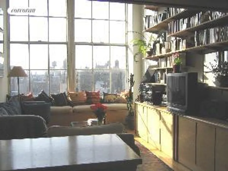 New York City Real Estate | View 111 FOURTH AVENUE, 8F | room 1 | View 2
