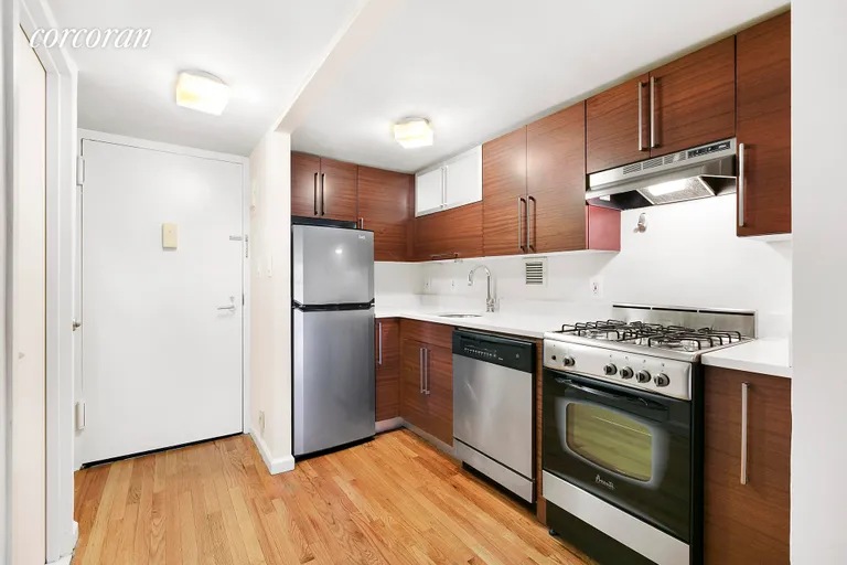New York City Real Estate | View 184 Thompson Street, 2B | Well-maintained and full-size appliances! | View 3