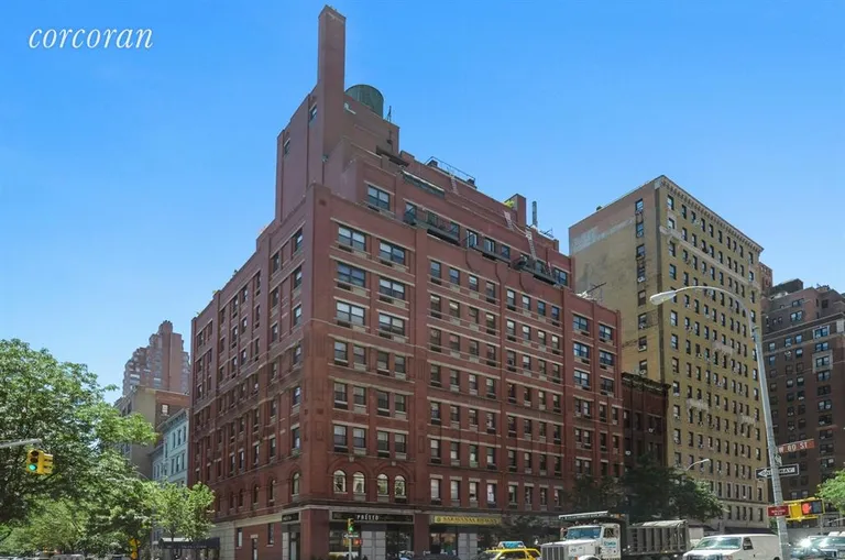 New York City Real Estate | View 186 West 80th Street, 4E | Front View | View 3