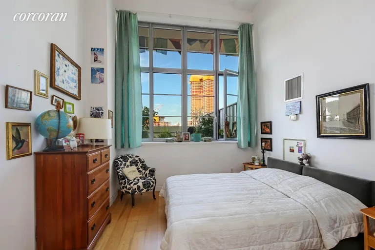 New York City Real Estate | View 27-28 Thomson Avenue, 622 | Master Bedroom | View 3
