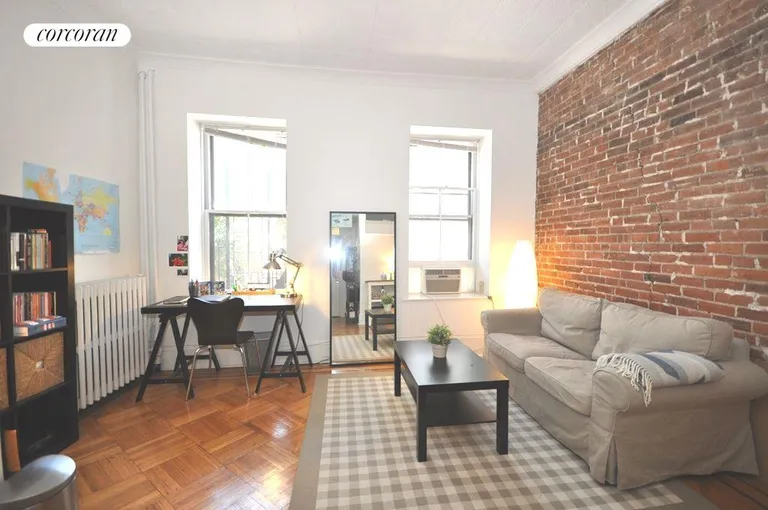 New York City Real Estate | View 1 Willow Place, 2R | 1 Bath | View 1