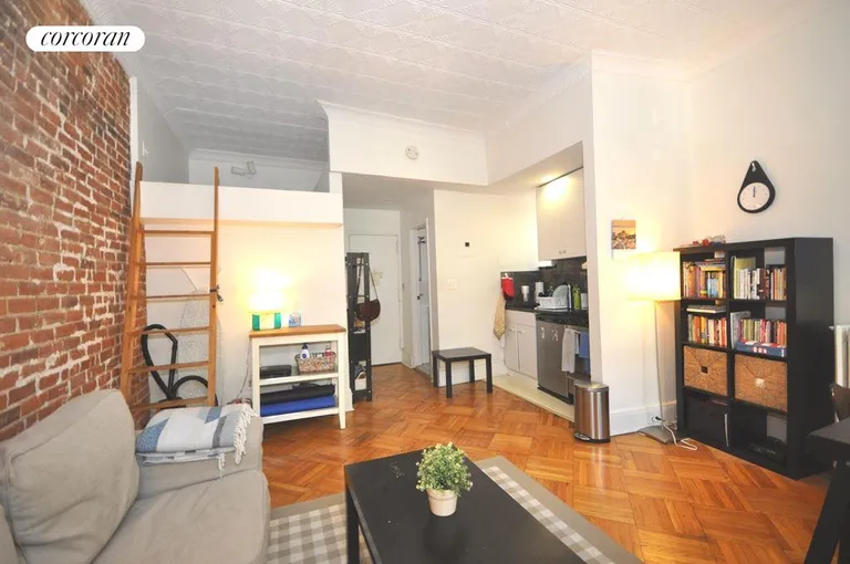 New York City Real Estate | View 1 Willow Place, 2R | room 2 | View 3