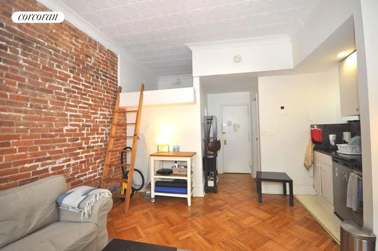 New York City Real Estate | View 1 Willow Place, 2R | room 3 | View 4