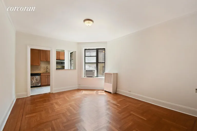 New York City Real Estate | View 860 West 181st Street, 31 | Dining Room | View 4