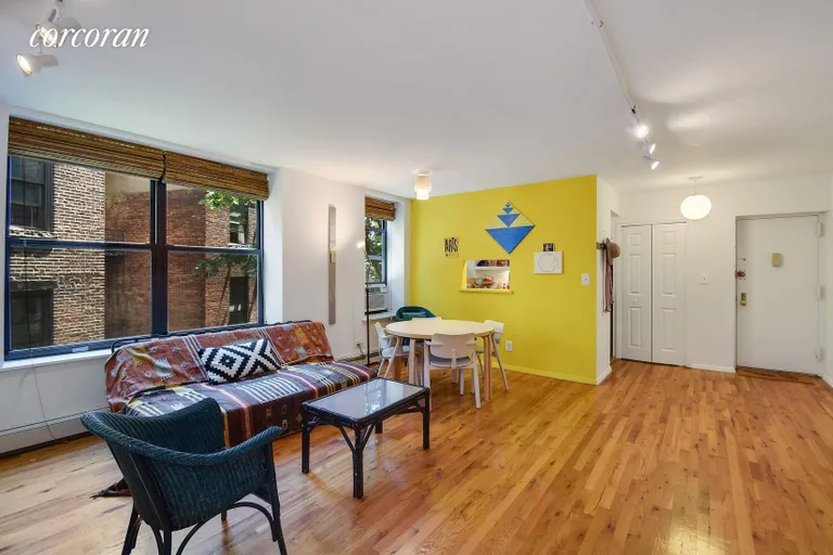 New York City Real Estate | View 427 Saint Johns Place, 2C | room 2 | View 3