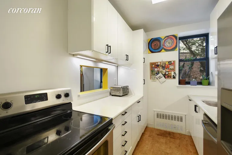 New York City Real Estate | View 427 Saint Johns Place, 2C | Kitchen | View 6