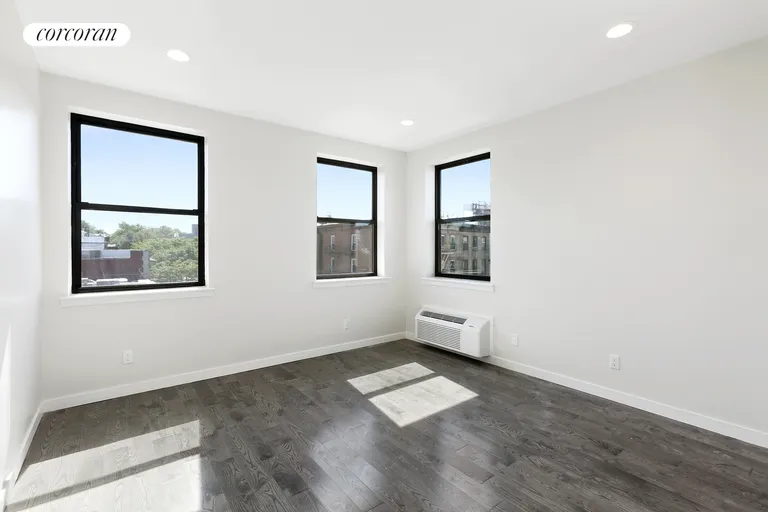 New York City Real Estate | View 458 5th Avenue, 2B | 2 Beds, 1 Bath | View 1