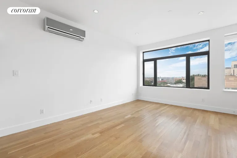 New York City Real Estate | View 46 Wilson Avenue, 4 | room 2 | View 3