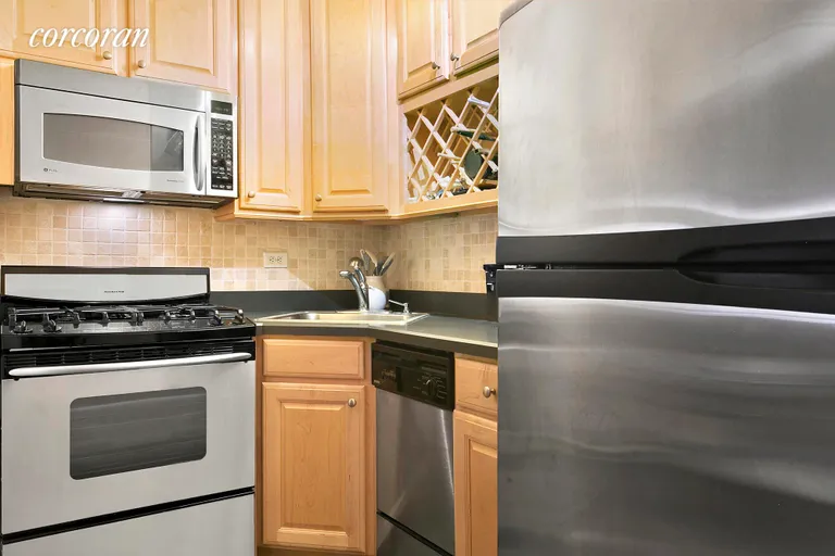New York City Real Estate | View 305 East 40th Street, 5U | 3. 5U- Open Kitchen | View 3