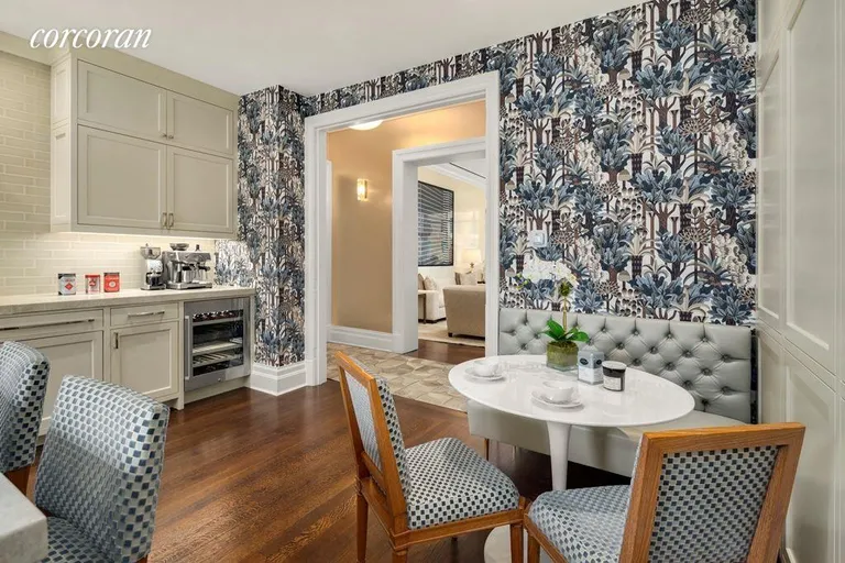 New York City Real Estate | View 20 East End Avenue, 6A | Breakfast area | View 5