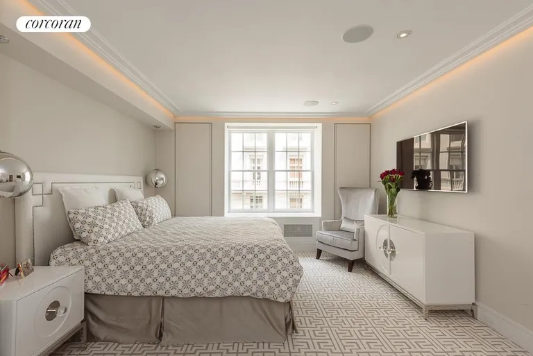 New York City Real Estate | View 995 Fifth Avenue, 11N | Master Bedroom  | View 3