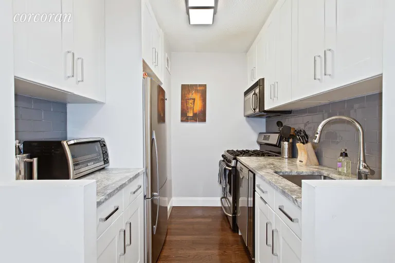 New York City Real Estate | View 301 East 87th Street, 18B | Kitchen | View 2