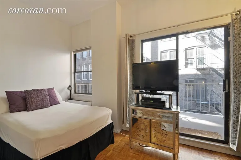 New York City Real Estate | View 35 East 10th Street, 5F | room 2 | View 3