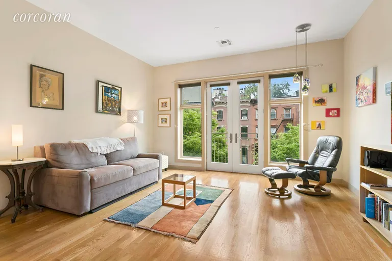 New York City Real Estate | View 321 Greene Avenue, 3B | 1.5 Beds, 1 Bath | View 1