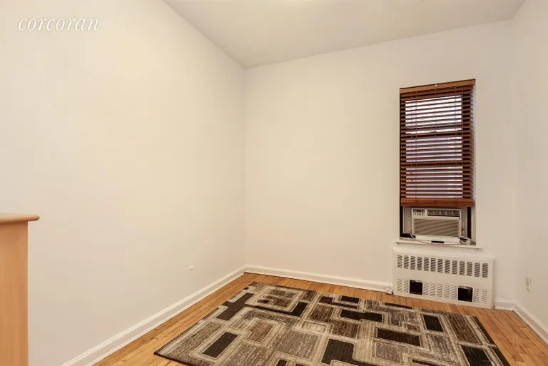 New York City Real Estate | View 220 East 87th Street, 3G | Bedroom | View 3